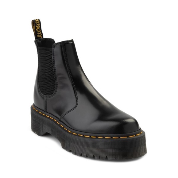 Dr Martens Chelsea Boots - Picture 6 of 6